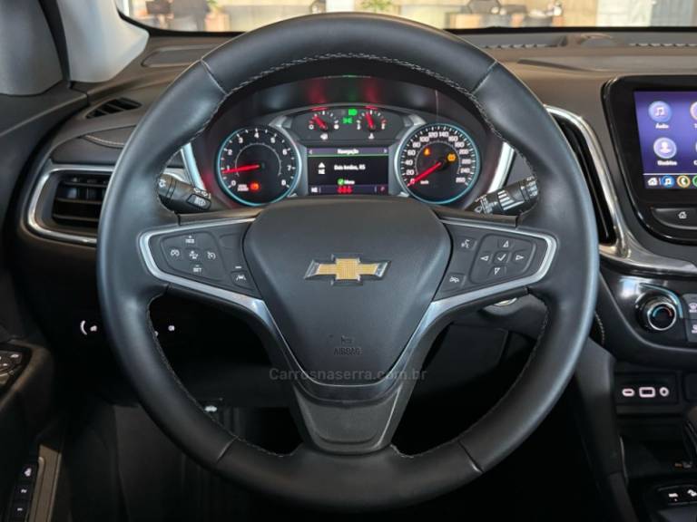 CHEVROLET - EQUINOX - 2022/2023 - Branca - R$ 179.900,00