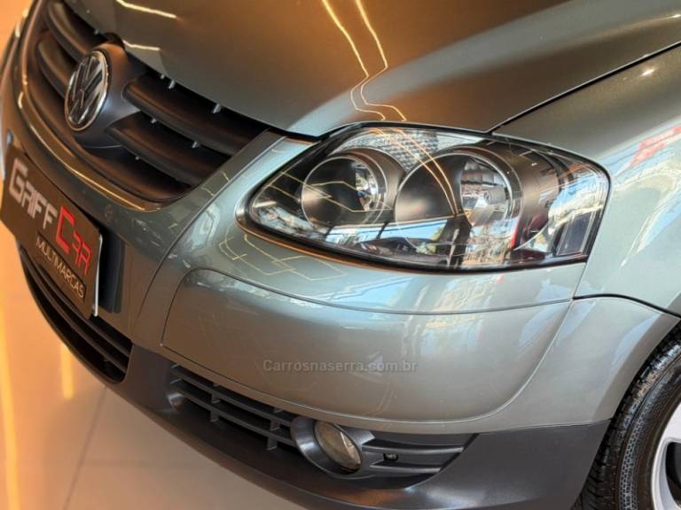 VOLKSWAGEN - SPACEFOX - 2009/2010 - Cinza - R$ 38.900,00