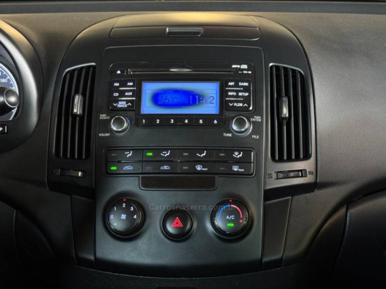 HYUNDAI - I30 - 2009/2010 - Preta - R$ 46.900,00