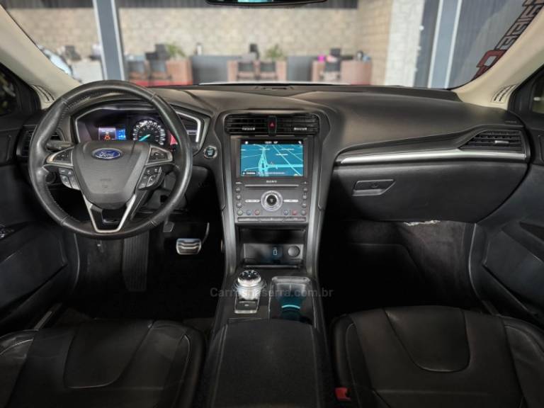 FORD - FUSION - 2017/2017 - Branca - R$ 106.900,00
