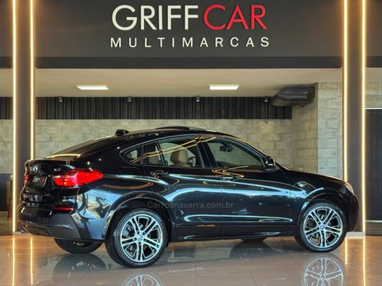 BMW - X4 - 2015/2016 - Preta - R$ 164.900,00