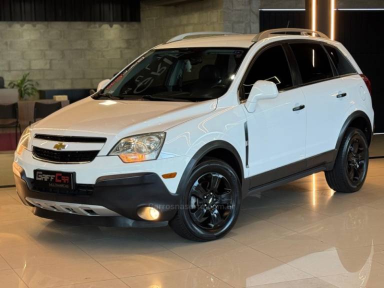 CHEVROLET - CAPTIVA - 2012/2013 - Branca - R$ 49.900,00