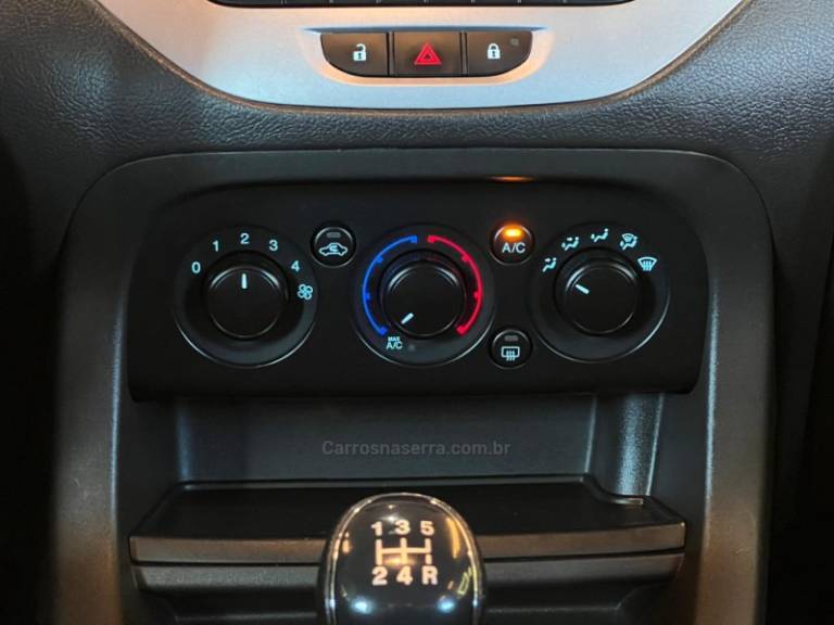 FORD - KA - 2020/2020 - Preta - R$ 51.900,00