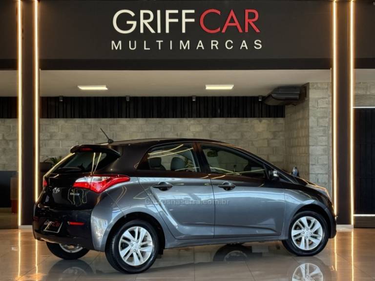 HYUNDAI - HB20 - 2012/2013 - Cinza - R$ 48.900,00