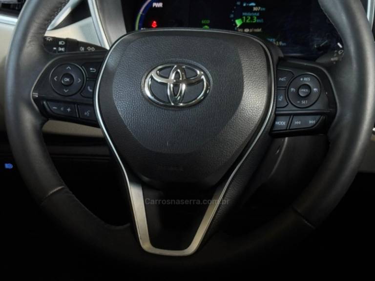 TOYOTA - COROLLA - 2020/2021 - Branca - R$ 139.900,00
