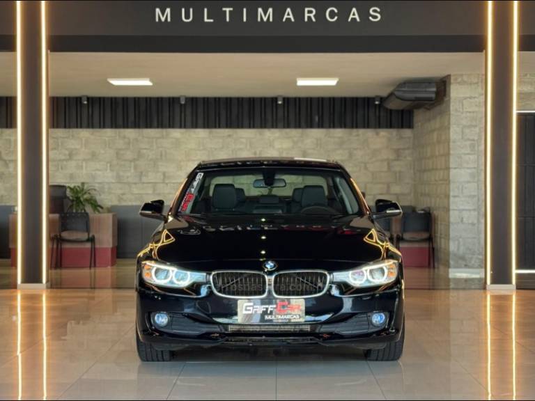 BMW - 316I - 2013/2014 - Preta - R$ 83.900,00