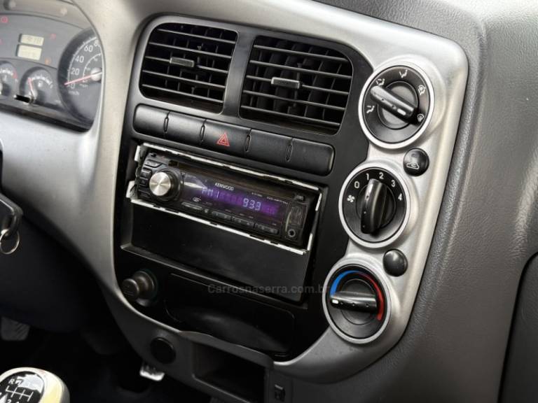 KIA MOTORS - BONGO - 2014/2015 - Branca - Sob Consulta