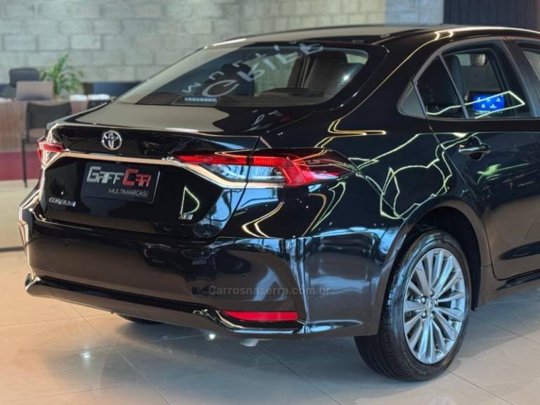TOYOTA - COROLLA - 2024/2024 - Preta - R$ 152.900,00