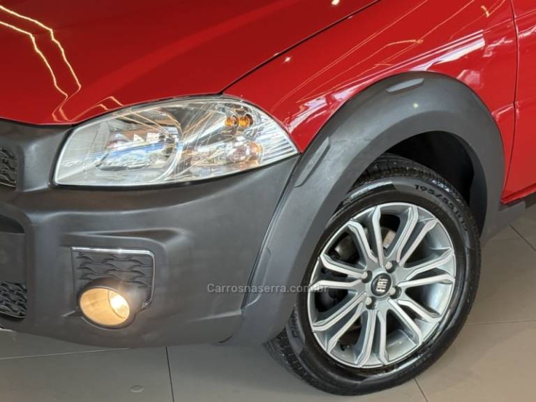 FIAT - STRADA - 2016/2017 - Vermelha - Sob Consulta