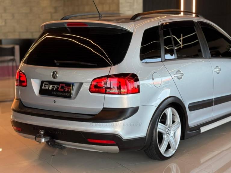 VOLKSWAGEN - SPACE CROSS - 2013/2013 - Prata - R$ 52.900,00