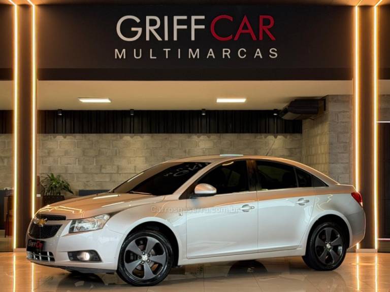 CHEVROLET - CRUZE - 2013/2014 - Prata - R$ 61.900,00