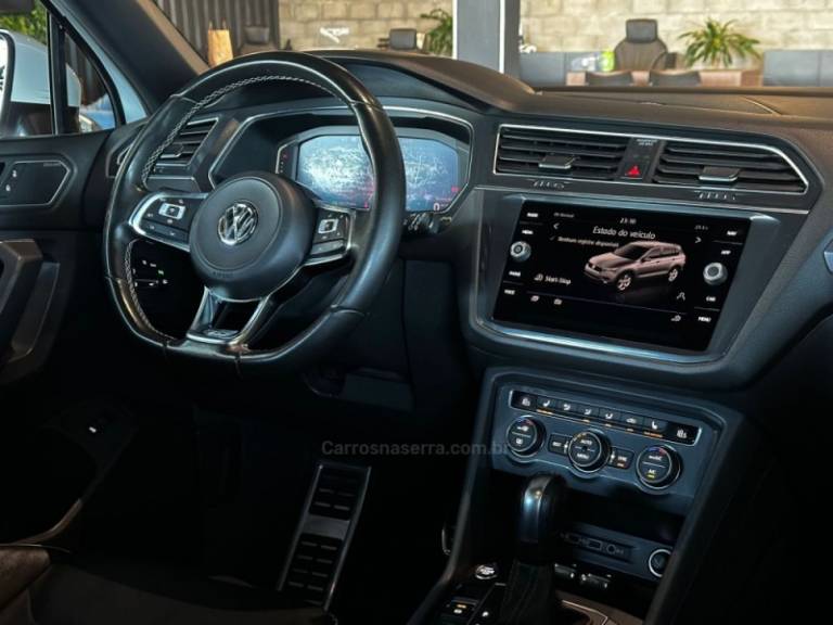 VOLKSWAGEN - TIGUAN - 2019/2020 - Branca - R$ 179.900,00