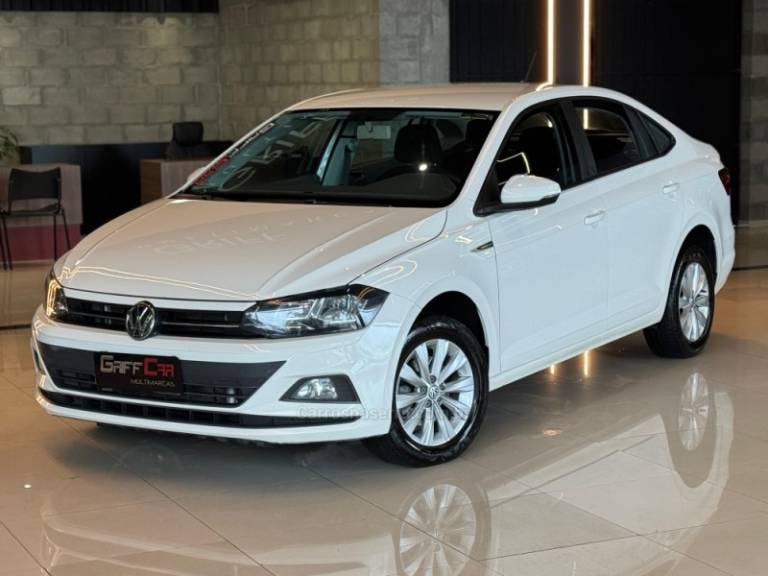 VOLKSWAGEN - VIRTUS - 2021/2022 - Branca - R$ 91.900,00
