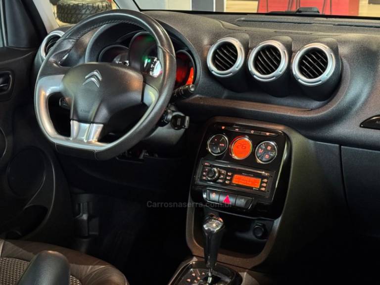 CITROËN - C3 PICASSO - 2011/2012 - Prata - R$ 35.900,00