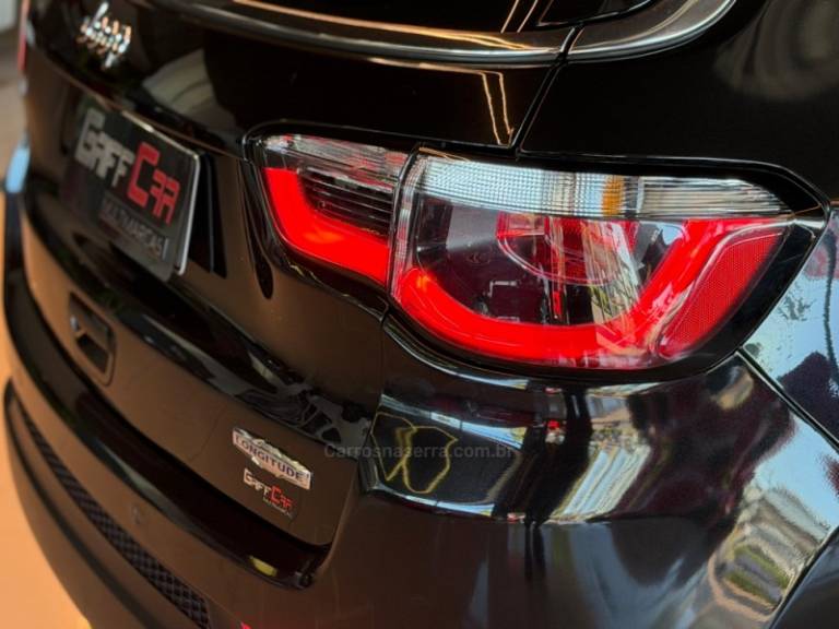 JEEP - COMPASS - 2021/2021 - Preta - R$ 108.900,00