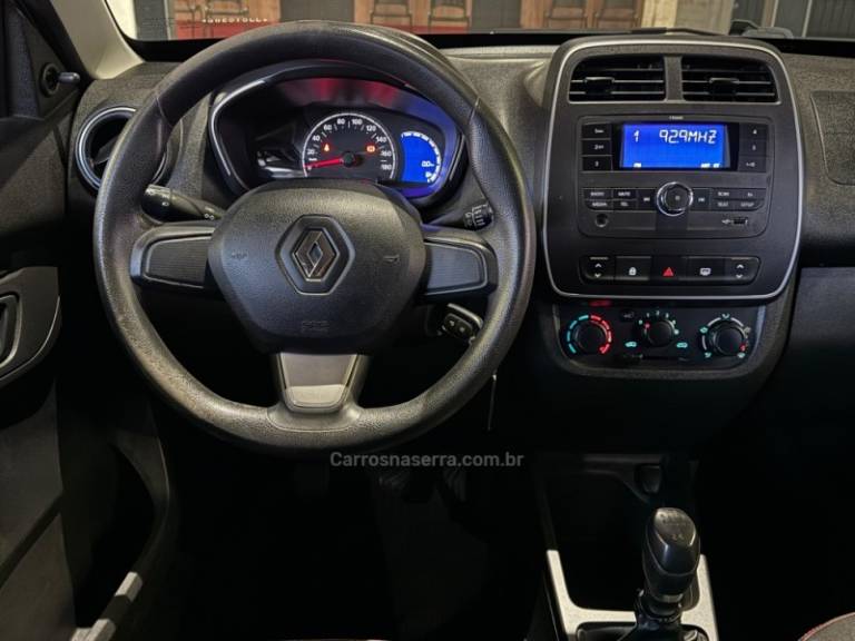 RENAULT - KWID - 2017/2018 - Branca - R$ 41.900,00