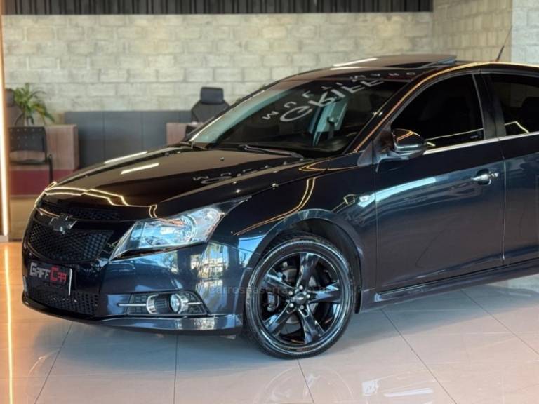 CHEVROLET - CRUZE - 2012/2013 - Azul - R$ 68.900,00