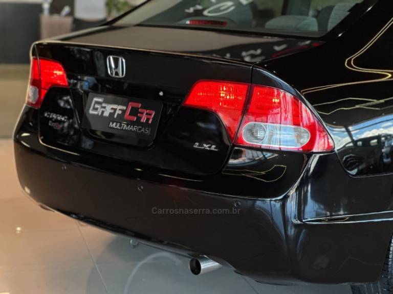 HONDA - CIVIC - 2010/2011 - Preta - R$ 55.900,00