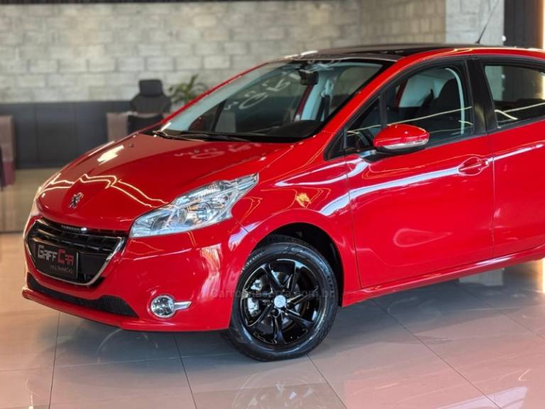 PEUGEOT - 208 - 2014/2015 - Vermelha - R$ 44.900,00