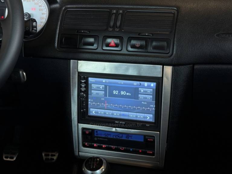 VOLKSWAGEN - GOLF - 2013/2013 - Preta - R$ 64.900,00