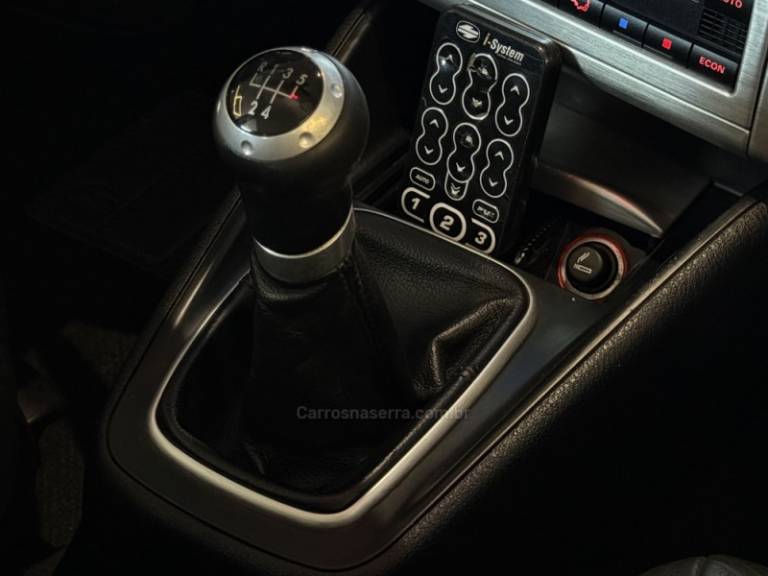 VOLKSWAGEN - GOLF - 2013/2013 - Preta - R$ 64.900,00