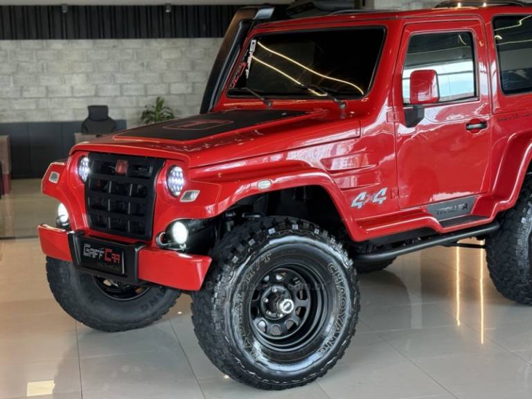 TROLLER - T4 - 2009/2010 - Vermelha - R$ 89.900,00