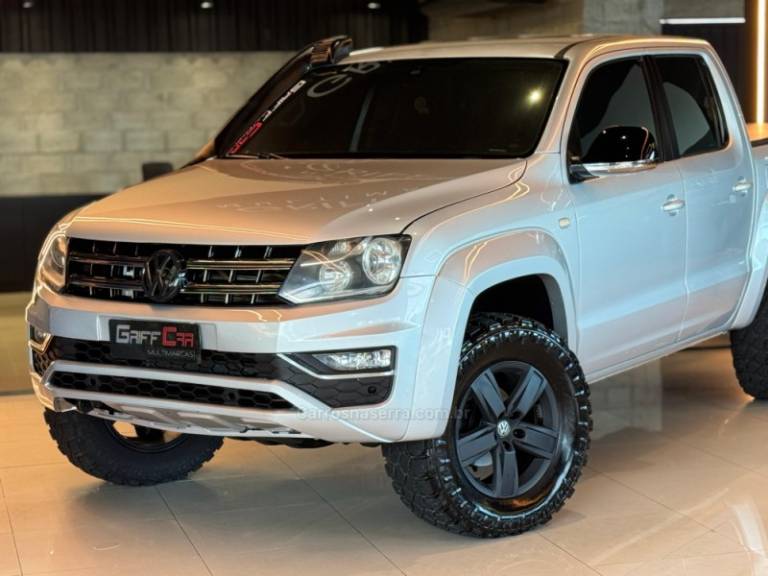 VOLKSWAGEN - AMAROK - 2013/2013 - Prata - R$ 89.900,00