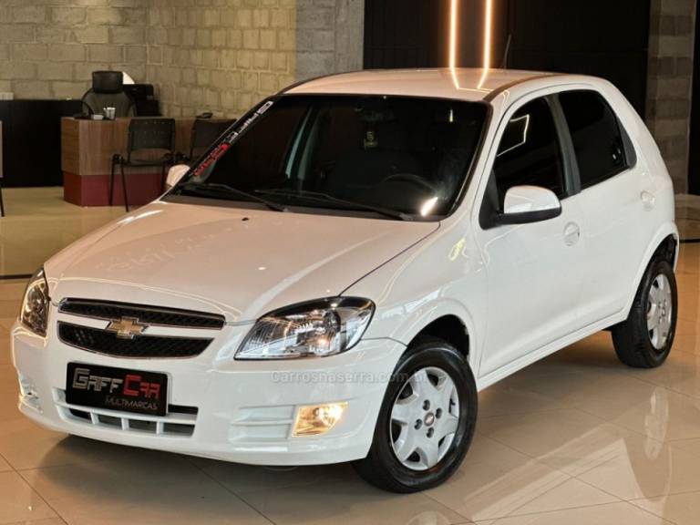 CHEVROLET - CELTA - 2013/2014 - Branca - R$ 39.900,00