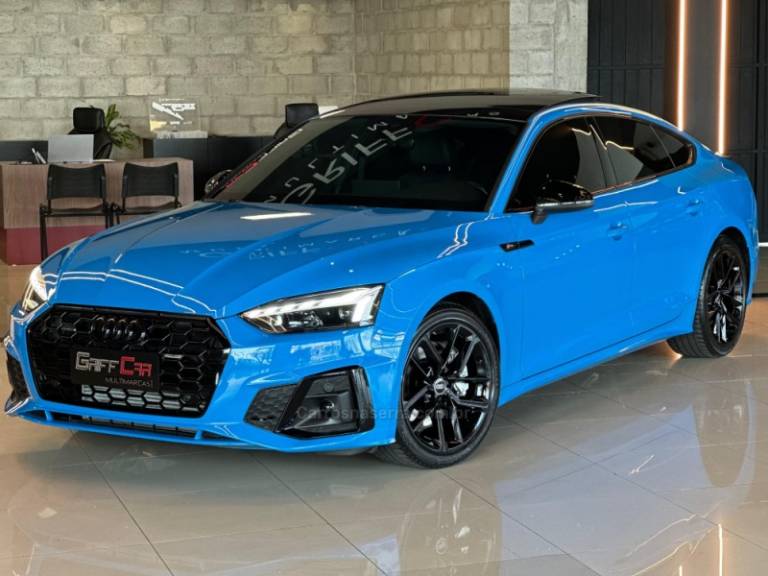 AUDI - A5 - 2021/2021 - Azul - R$ 309.900,00