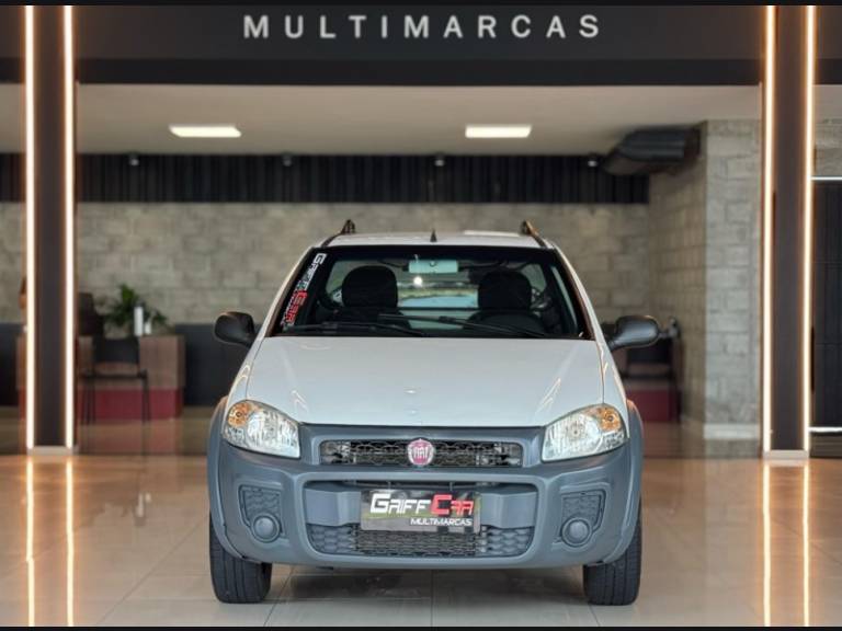 FIAT - STRADA - 2015/2015 - Branca - R$ 52.900,00