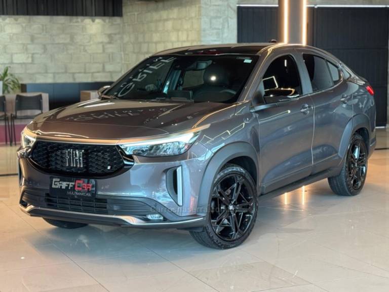 FIAT - FASTBACK - 2022/2023 - Cinza - R$ 118.900,00