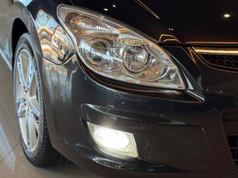 HYUNDAI - I30 - 2009/2010 - Preta - R$ 46.900,00