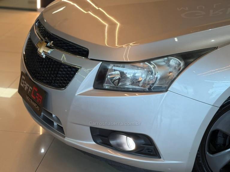 CHEVROLET - CRUZE - 2013/2014 - Prata - R$ 61.900,00