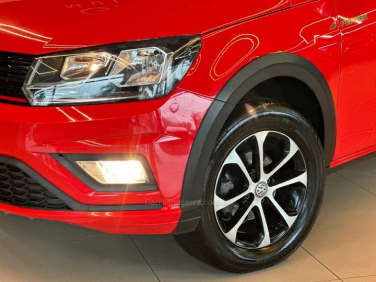 VOLKSWAGEN - SAVEIRO - 2018/2019 - Vermelha - R$ 78.900,00