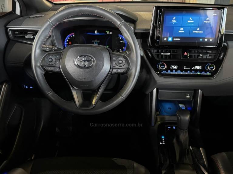 TOYOTA - COROLLA - 2024/2024 - Branca - R$ 169.900,00