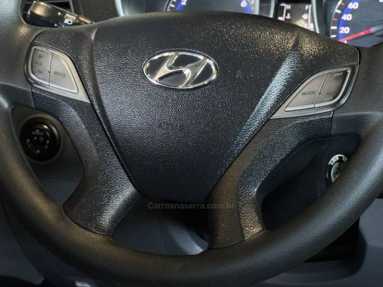 HYUNDAI - HB20 - 2012/2013 - Cinza - R$ 48.900,00