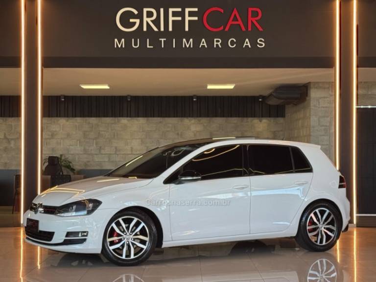 VOLKSWAGEN - GOLF - 2014/2014 - Branca - R$ 89.900,00