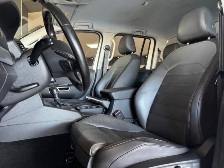 VOLKSWAGEN - AMAROK - 2018/2019 - Branca - R$ 149.900,00