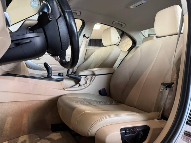 BMW - 320I - 2014/2015 - Branca - R$ 99.900,00