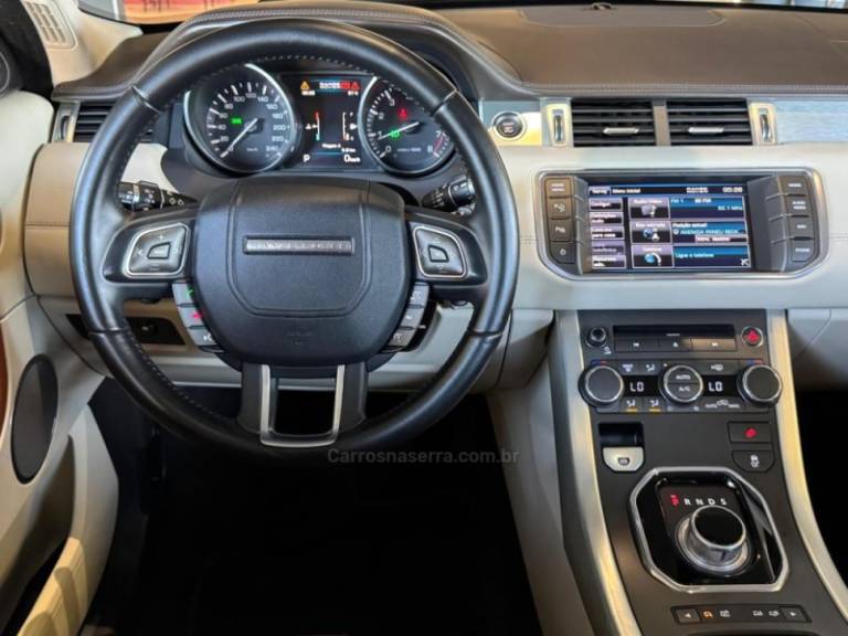 LAND ROVER - RANGE ROVER EVOQUE - 2013/2013 - Preta - R$ 103.900,00