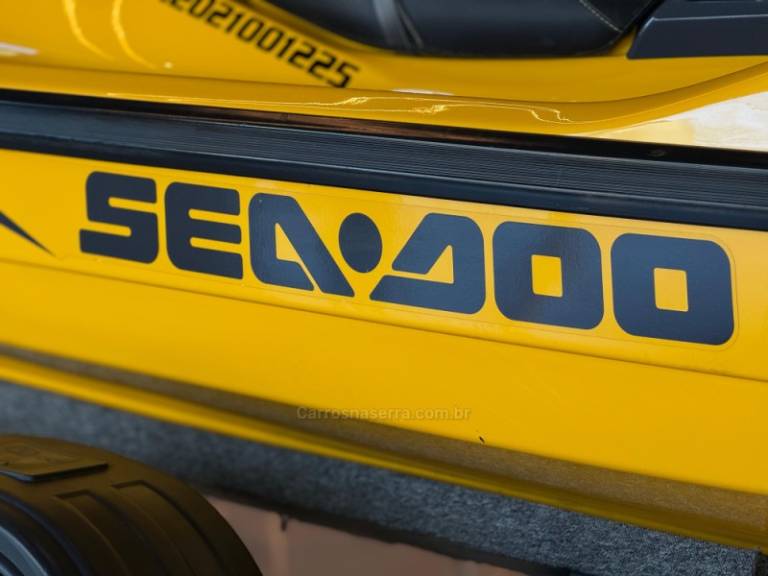 SEADOO - JET SKI - 2021/2022 - Amarela - R$ 139.900,00