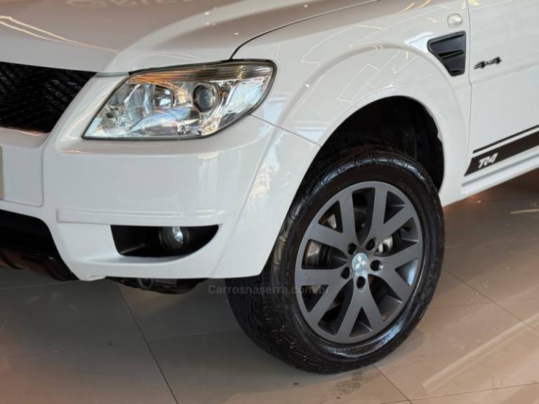 MITSUBISHI - PAJERO TR4 - 2012/2013 - Branca - R$ 69.900,00