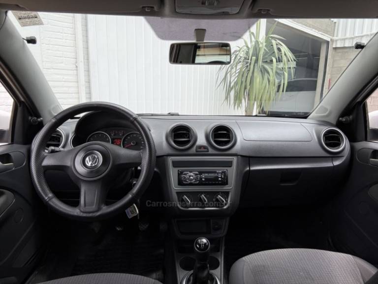 VOLKSWAGEN - SAVEIRO - 2013/2014 - Branca - Sob Consulta