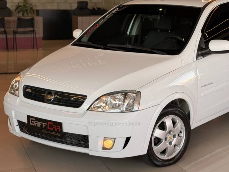 CHEVROLET - CORSA - 2007/2008 - Branca - R$ 36.900,00