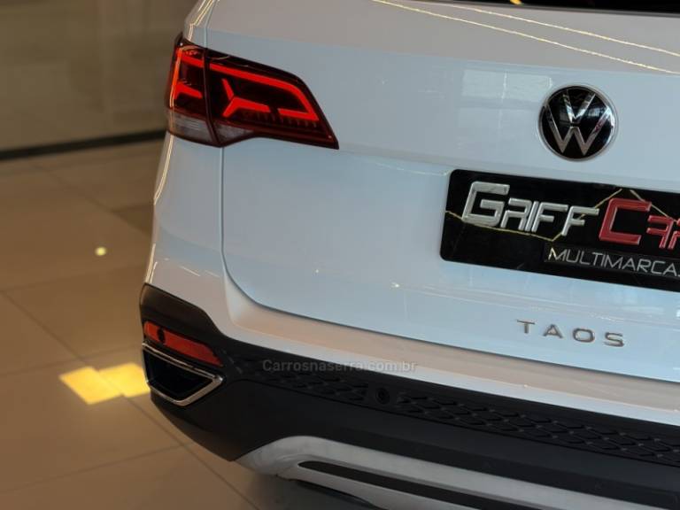 VOLKSWAGEN - TAOS - 2022/2022 - Branca - R$ 149.900,00
