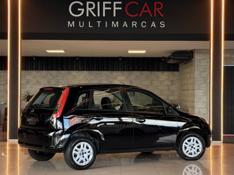 FORD - FIESTA - 2010/2011 - Preta - R$ 28.900,00
