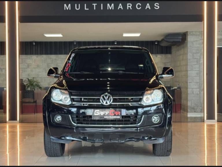 VOLKSWAGEN - AMAROK - 2011/2012 - Preta - R$ 64.900,00